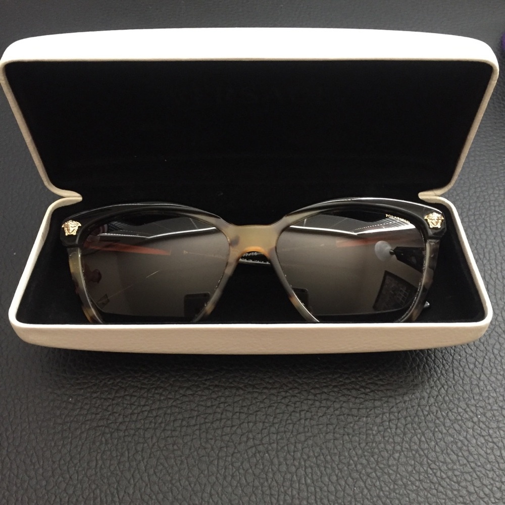 VERSACE sunglasses